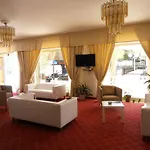 Ξενοδοχείο Ori 3*