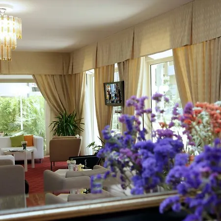 Ori Hotel 3*